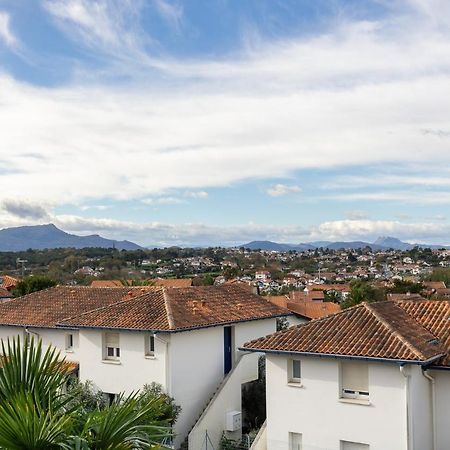 Larrun - Vue Sur La Montagne Proche De La Plage Bidart Exterior foto